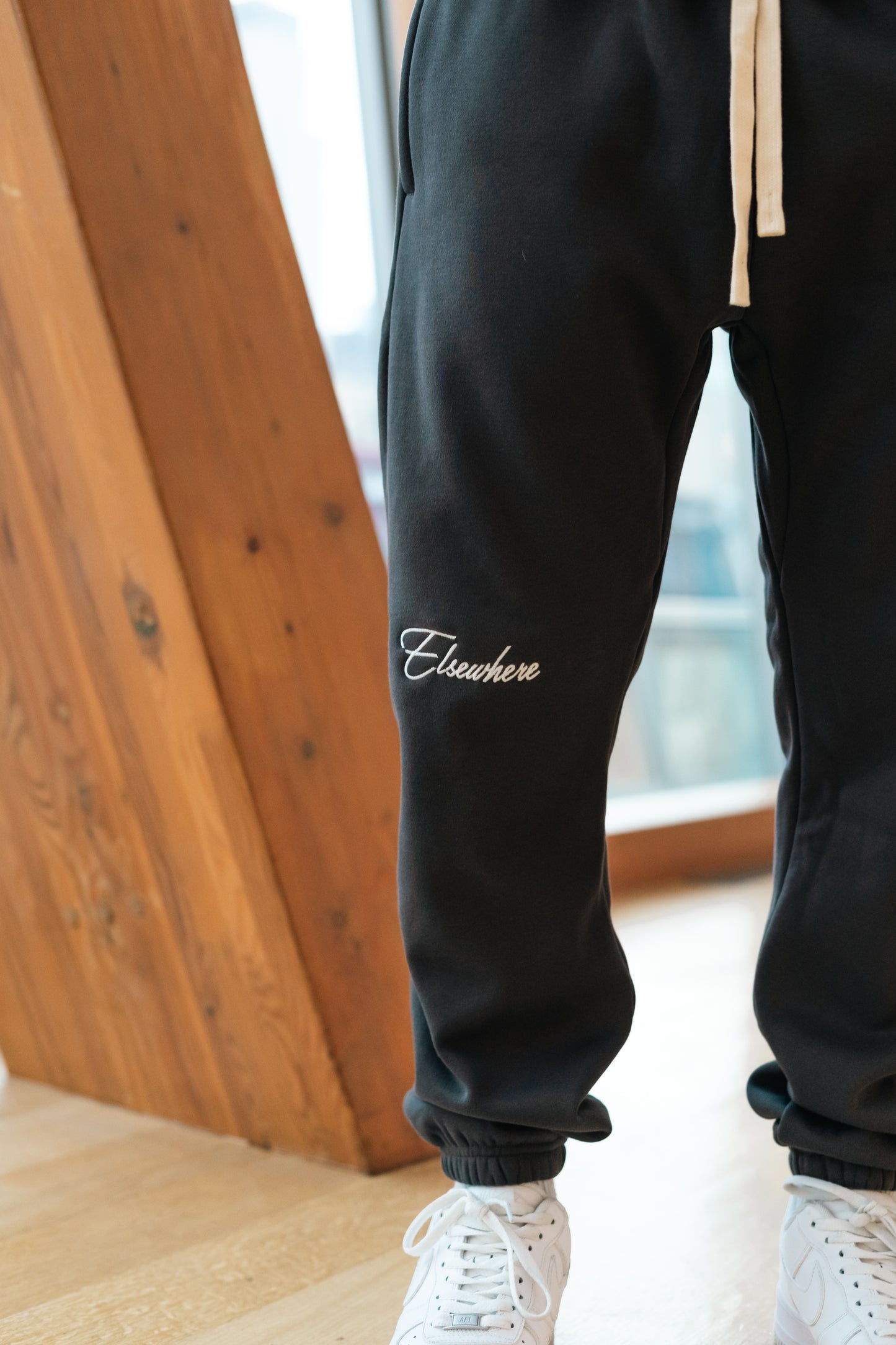 SWEATPANTS - STONE GREY