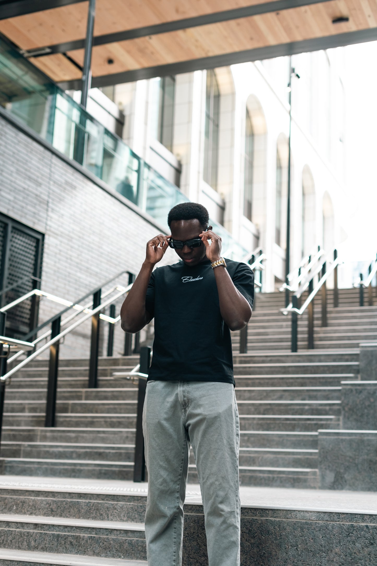 SHORT SLEEVE T-SHIRT - BLACK